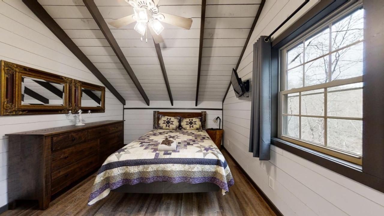 Bigfoots Hideaway Cabin Gatlinburg Zewnętrze zdjęcie